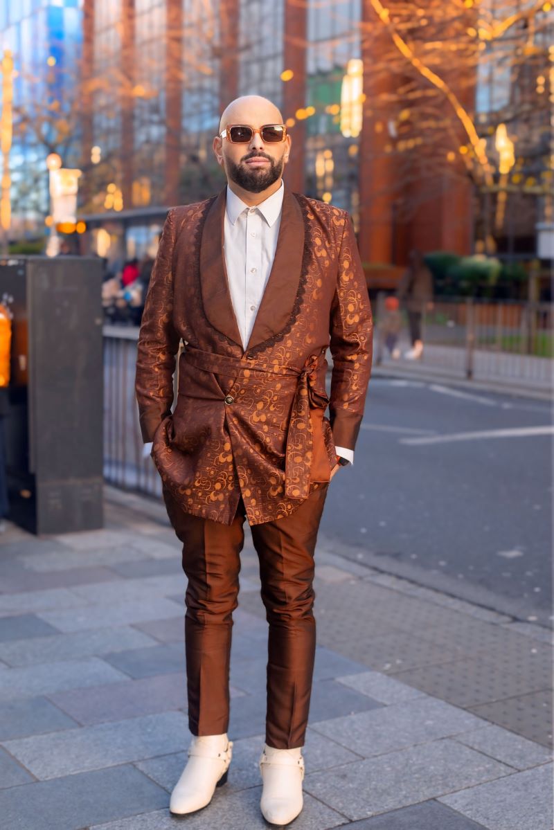 Armour fit wrap suit
